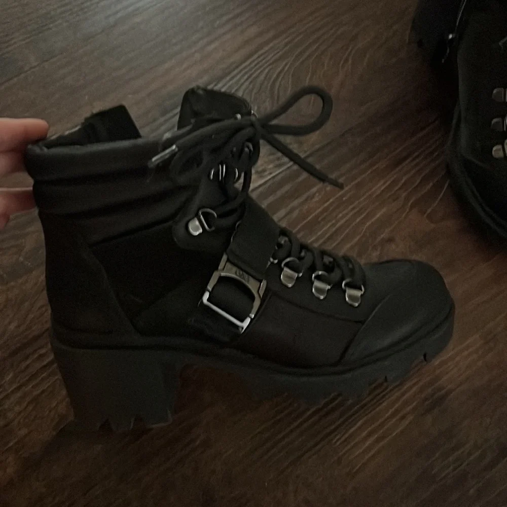 Combat boot - Picture 2 of 2